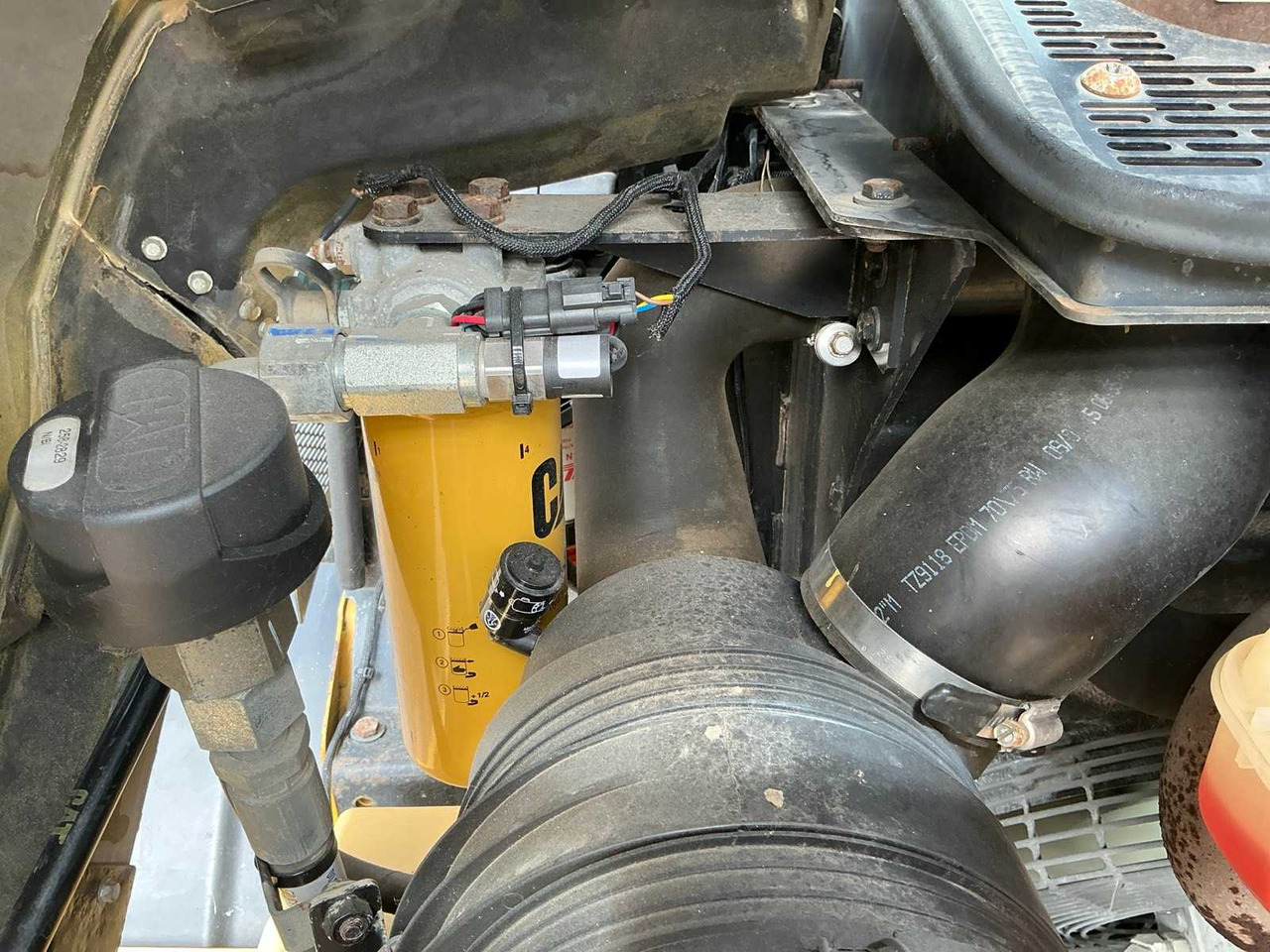 Wiellader 2015 CATERPILLAR 906H SHOVEL