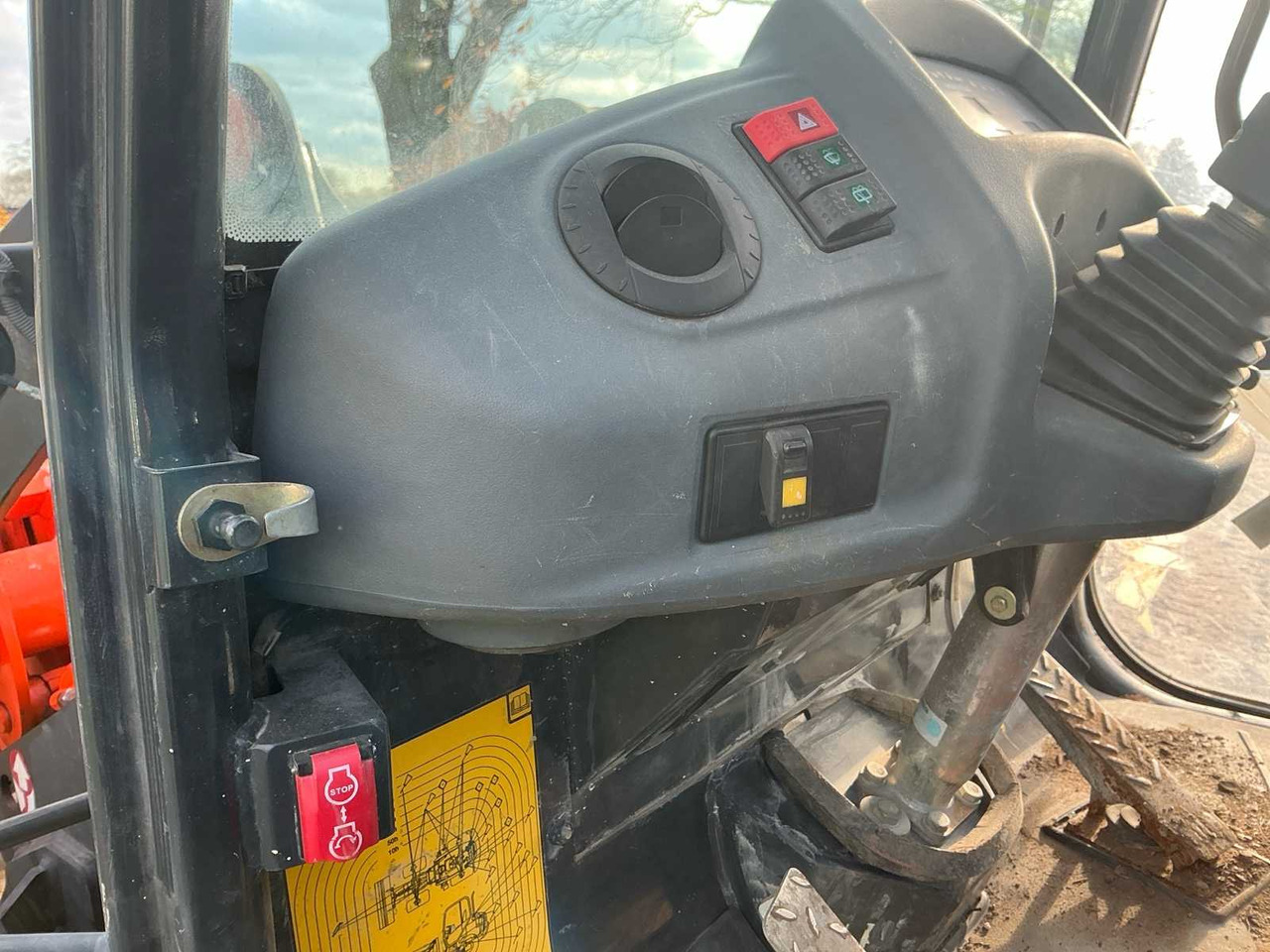 Wiellader 2015 KOMATSU WA70-7 SHOVEL