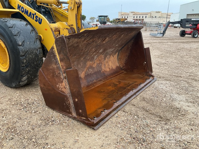 Wiellader 2015 Komatsu WA380-7 Wheel Loader