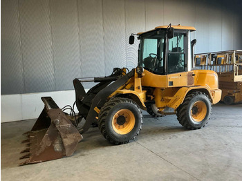 Wiellader  2016 VOLVO L30G SHOVEL