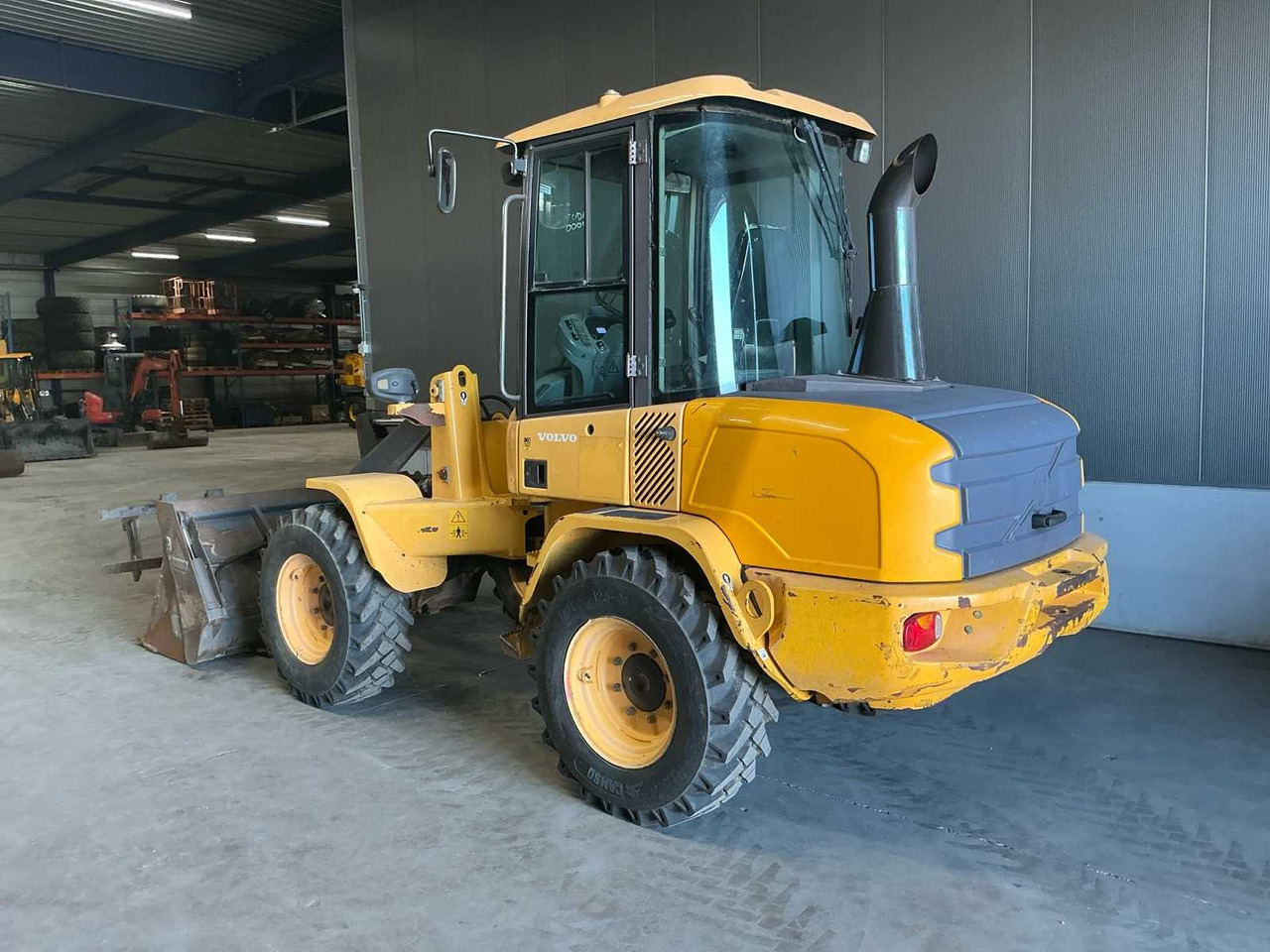 Wiellader 2016 VOLVO L30G SHOVEL