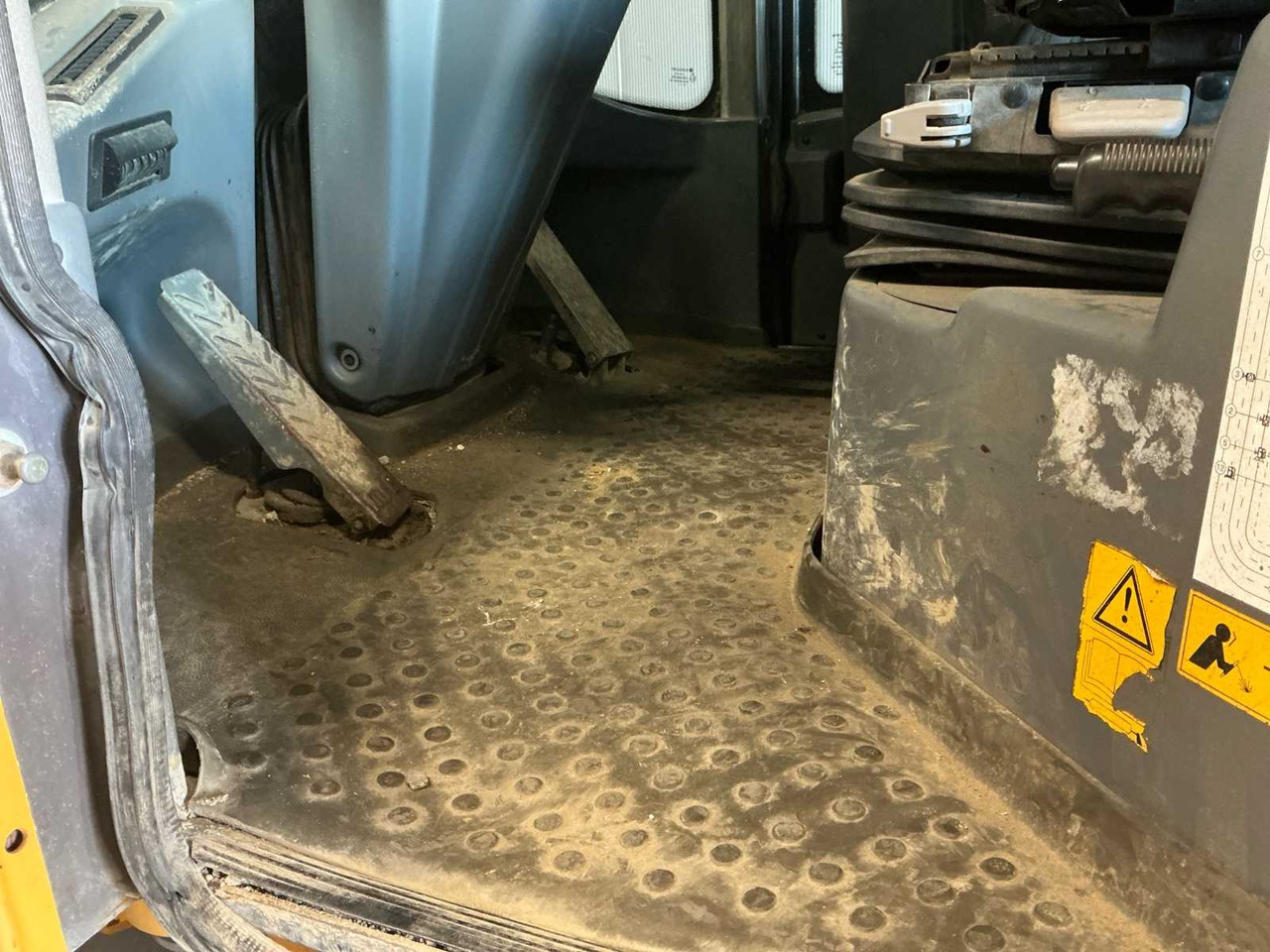 Wiellader 2016 VOLVO L30G SHOVEL