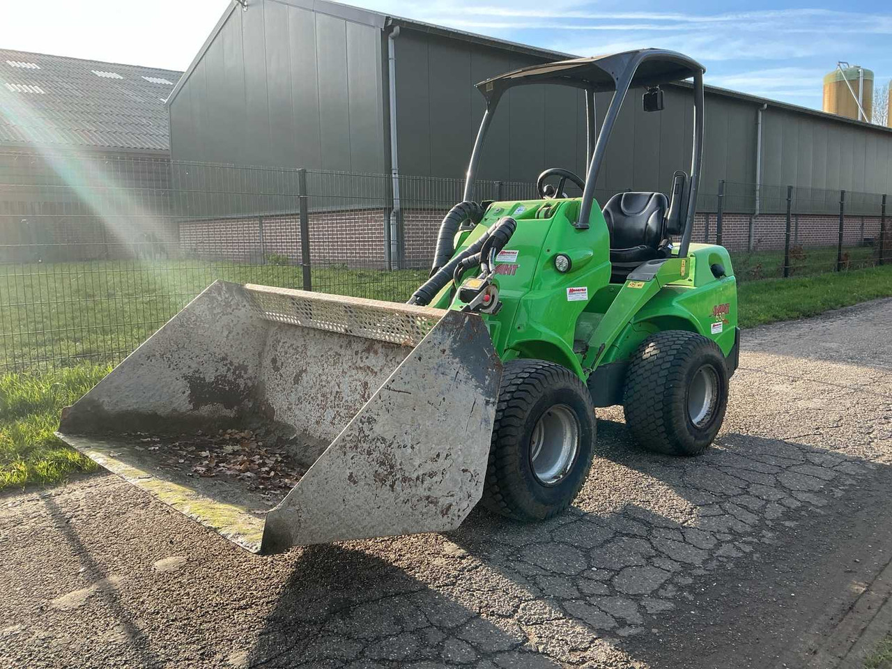 Wiellader 2017 AVANT M630 SHOVEL