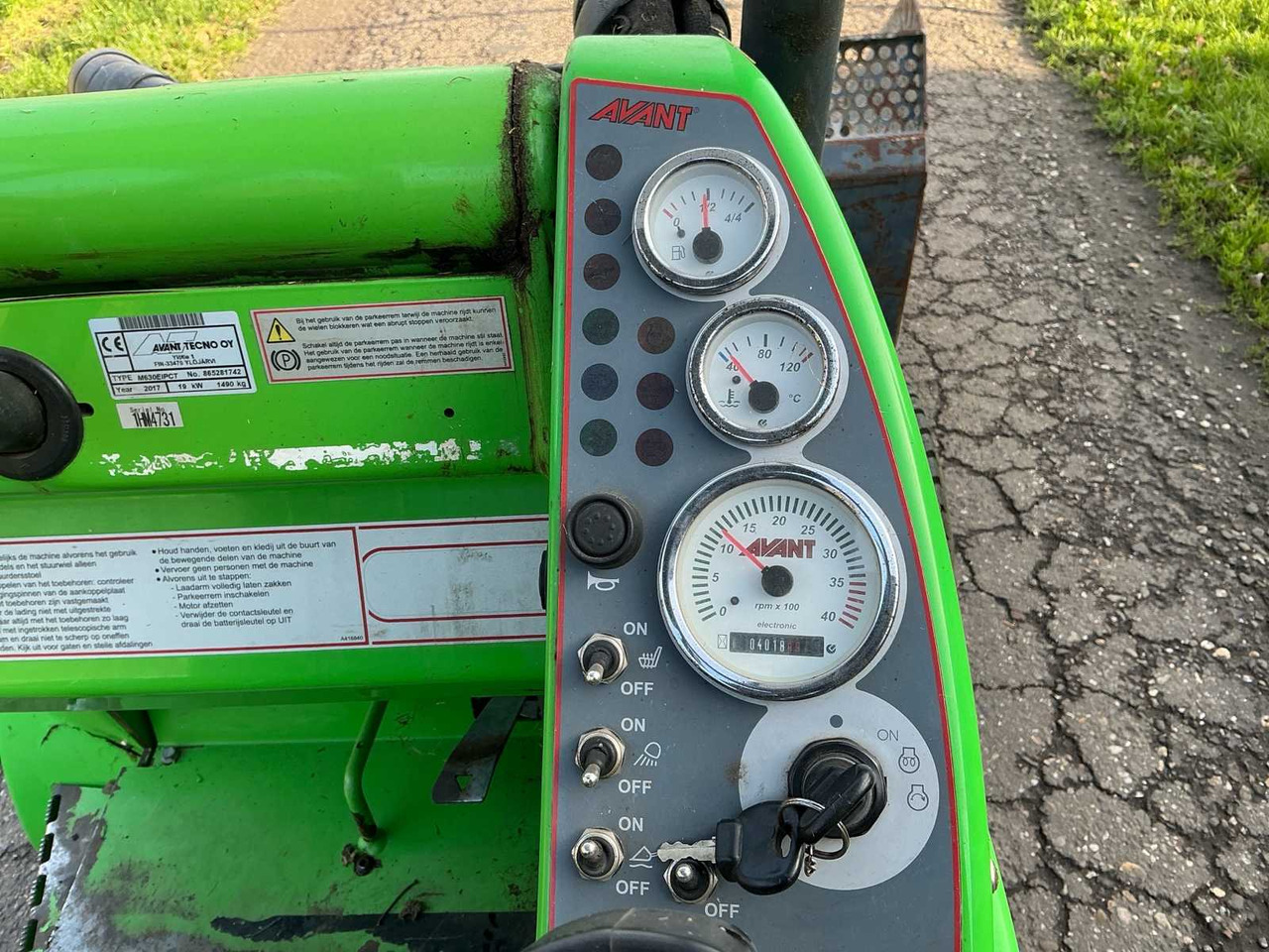 Wiellader 2017 AVANT M630 SHOVEL