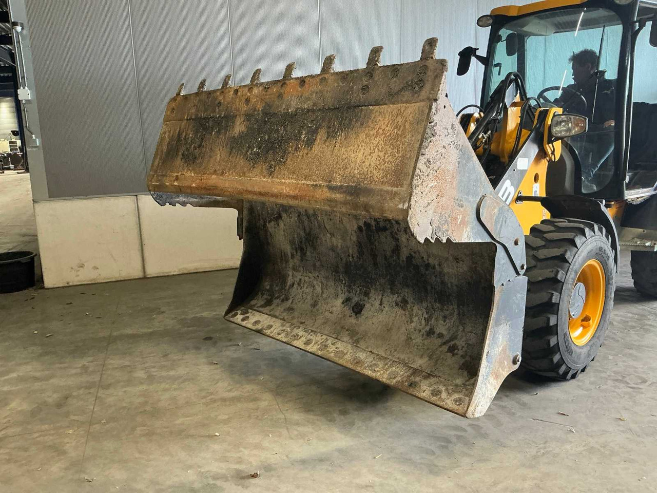 Wiellader 2017 JCB 406 SHOVEL