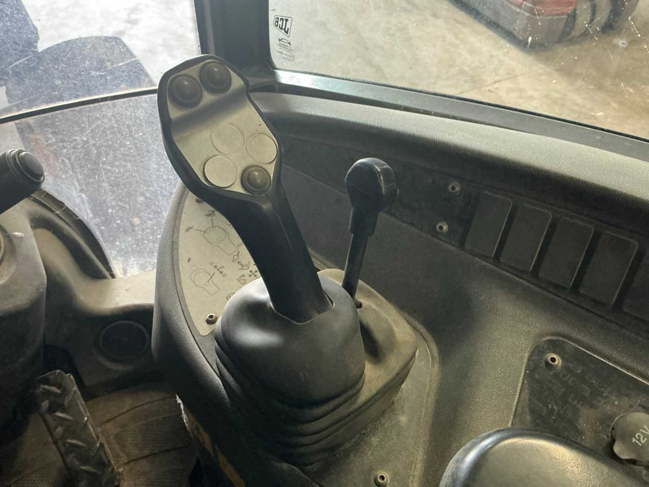 Wiellader 2017 JCB 406 SHOVEL