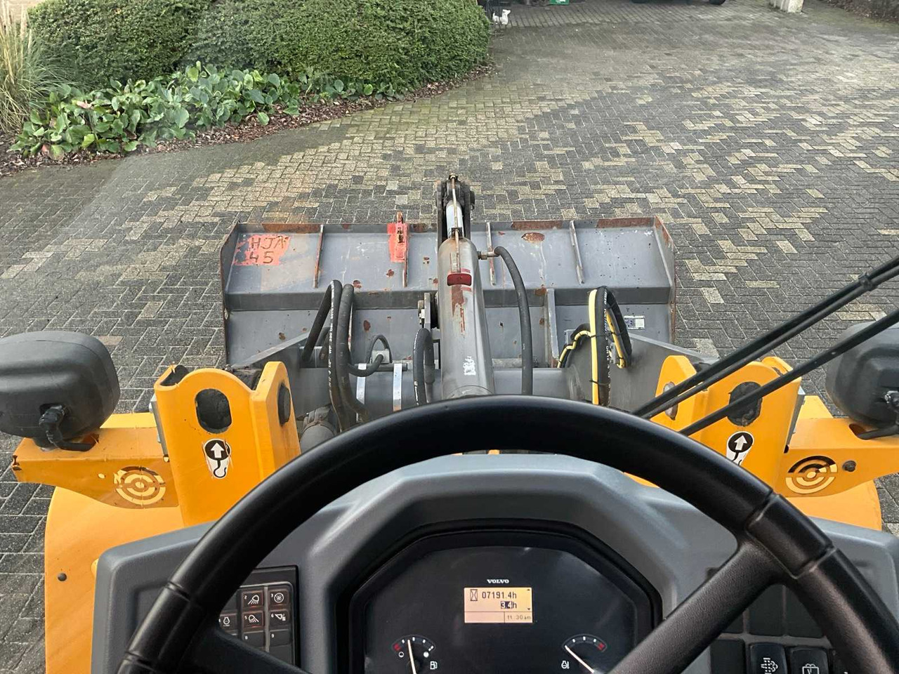Wiellader 2017 VOLVO L30G SHOVEL