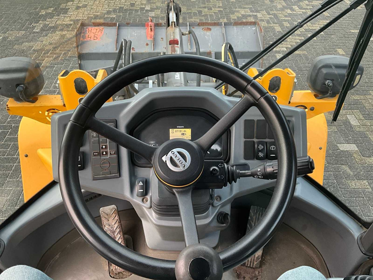 Wiellader 2017 VOLVO L30G SHOVEL