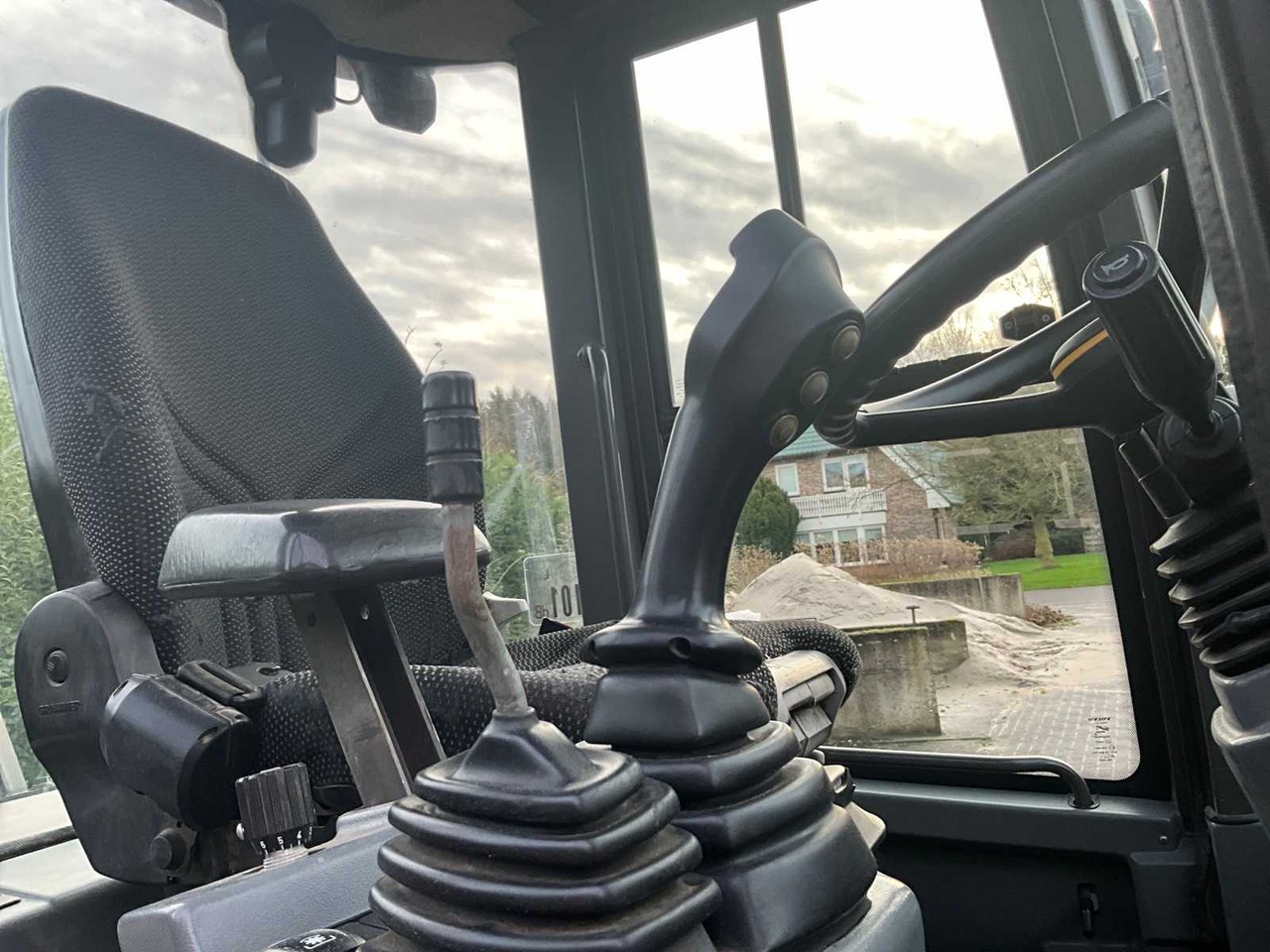 Wiellader 2017 VOLVO L30G SHOVEL