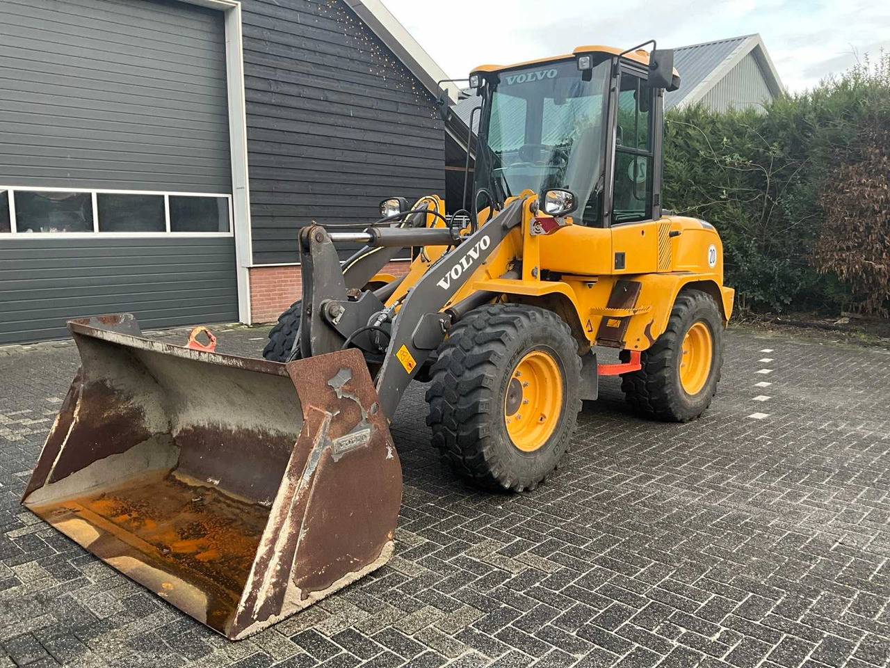 Wiellader 2017 VOLVO L30G SHOVEL