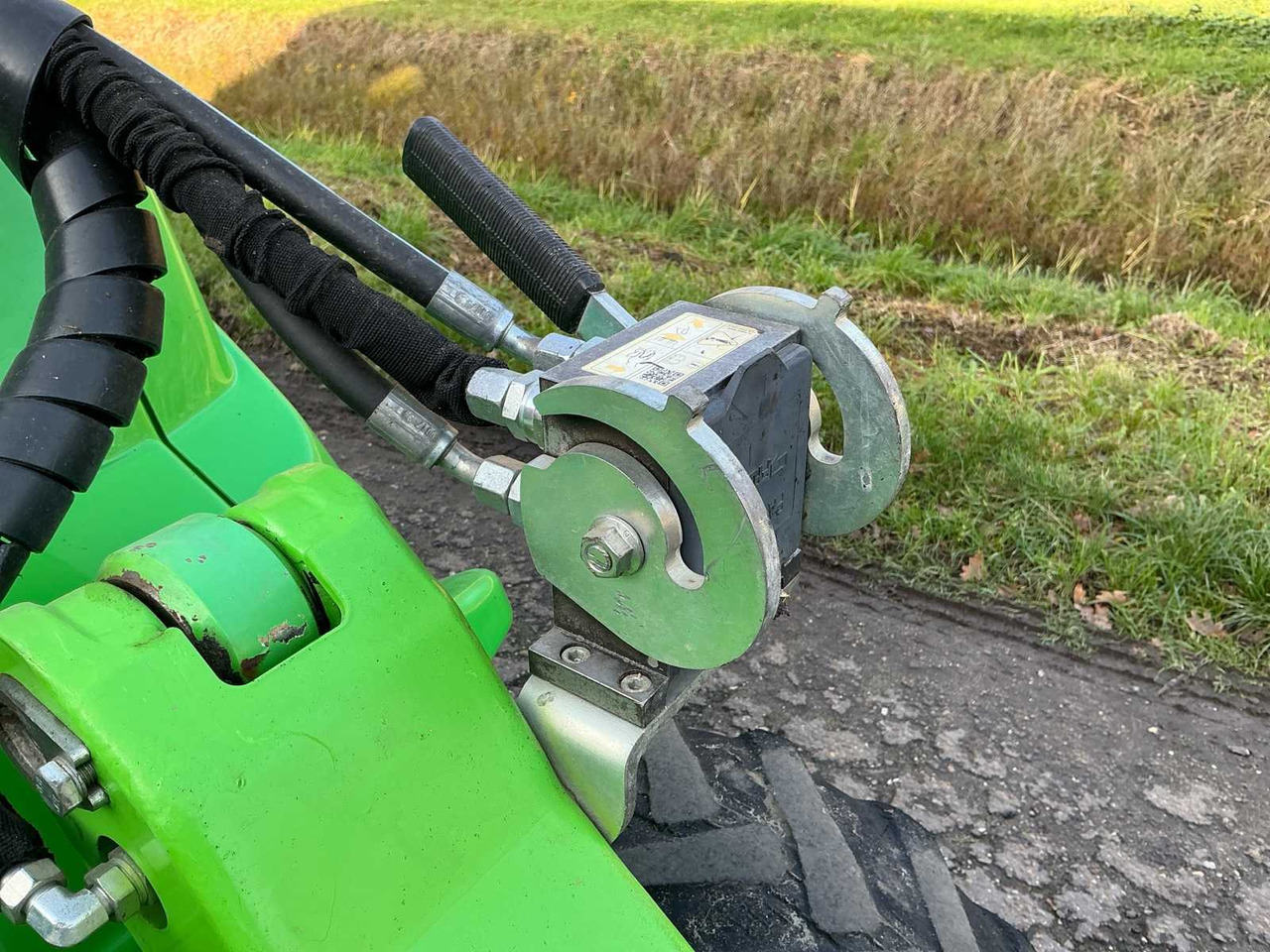 Wiellader 2018 AVANT M528 SHOVEL