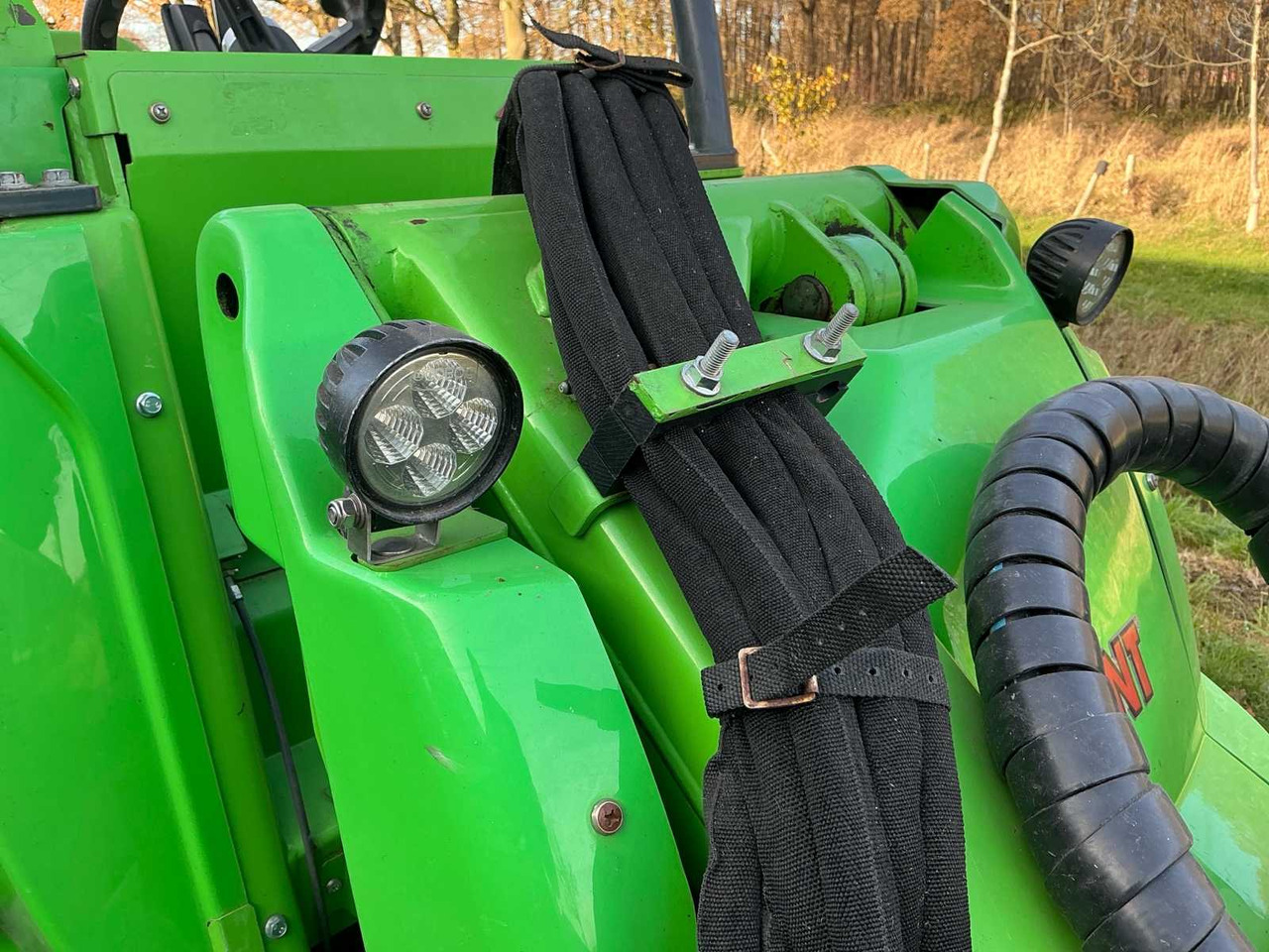 Wiellader 2018 AVANT M528 SHOVEL