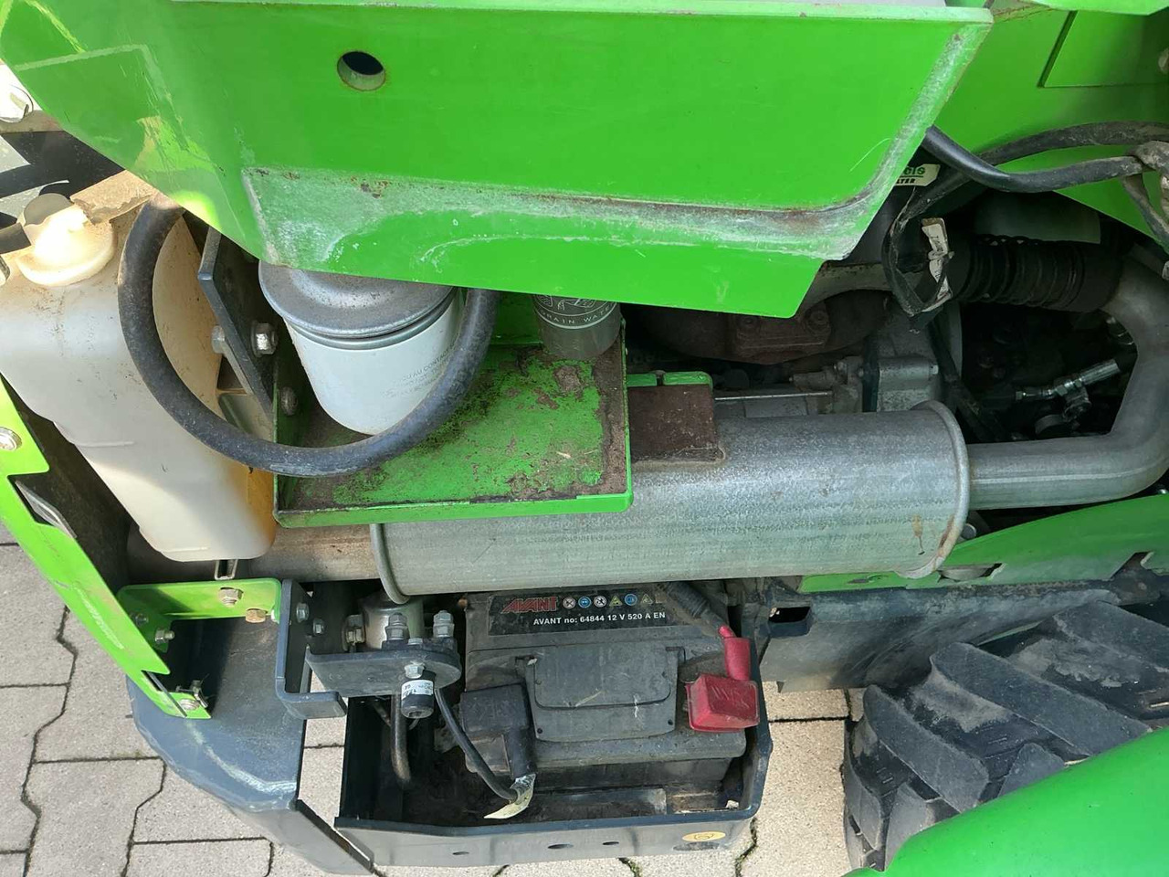 Wiellader 2018 AVANT M528 SHOVEL