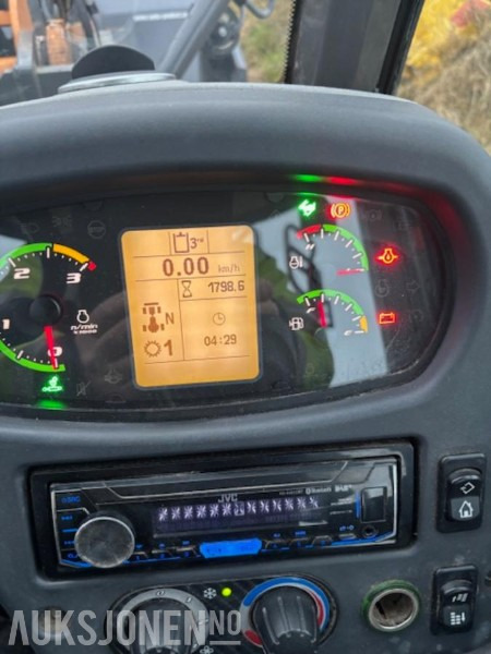 Wiellader 2018 Case 321F hjullaster - Universalskuffe - Hydraulisk pallegafler - Stark relax v-plog - kun 1798 timer