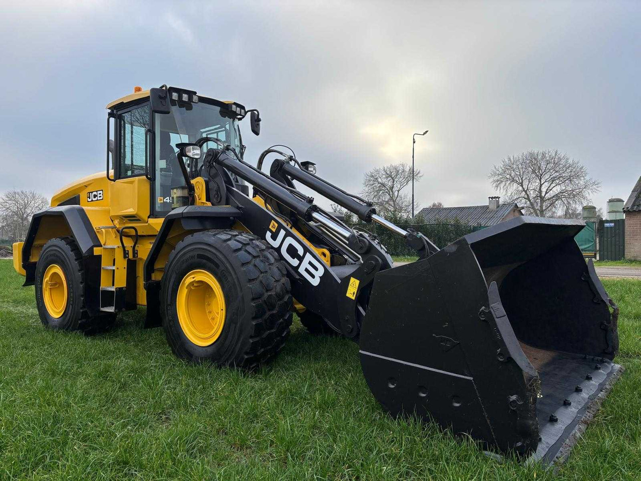 Wiellader 2018 JCB 437 SHOVEL