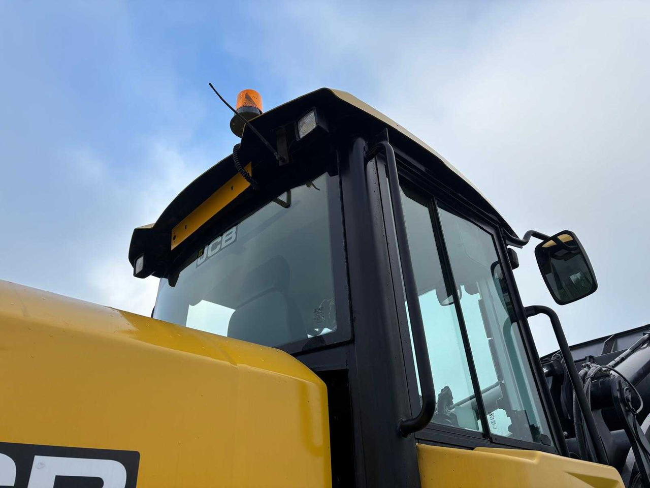 Wiellader 2018 JCB 437 SHOVEL