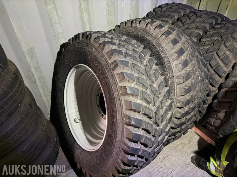 Wiellader 2018 Lundberg hymas 5240 hjullaster - U-plog - Skuffe - Tilleggshydraulikk - Kun 1540 timer!