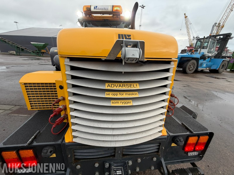 Wiellader 2018 Lundberg hymas 5240 hjullaster - U-plog - Skuffe - Tilleggshydraulikk - Kun 1540 timer!