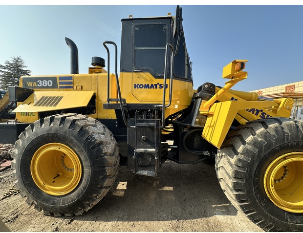 Wiellader 2020 Komatsu WA380