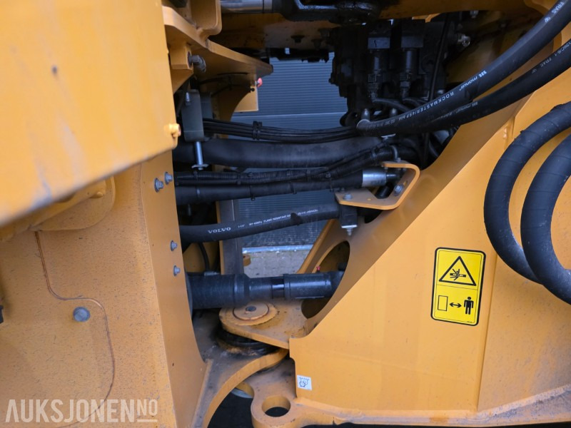 Wiellader 2022 Volvo L110H hjullaster kun 852 timer