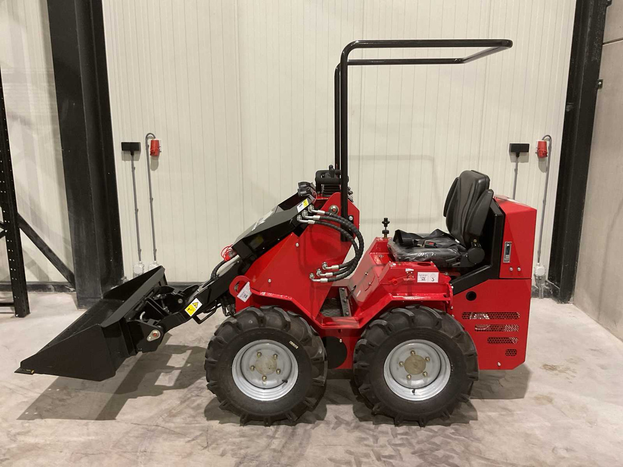 Wiellader 2025 RHINO-CROSS SSL480 SHOVEL