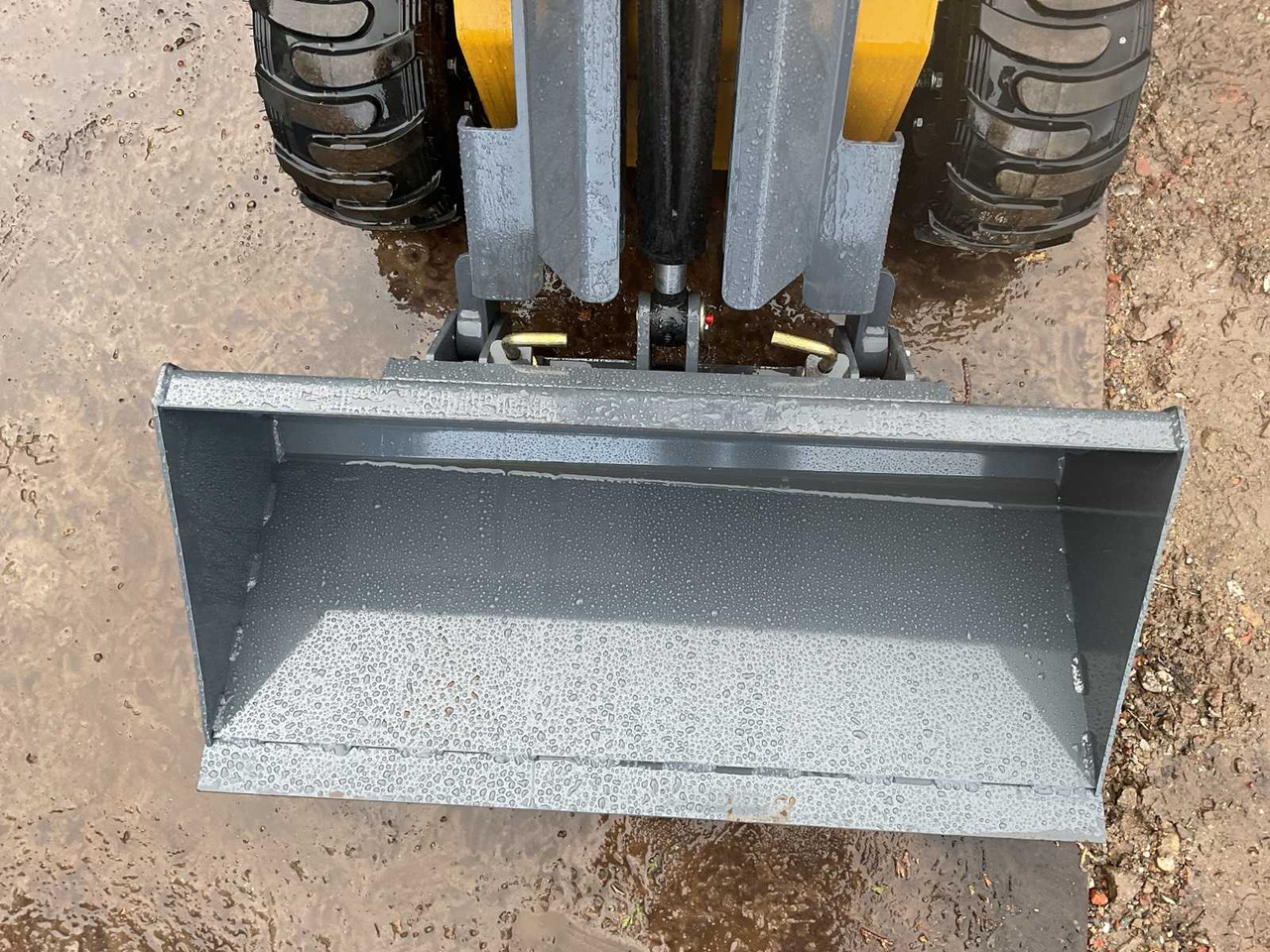 Wiellader 2025 - SDLOOL SL80W SHOVEL