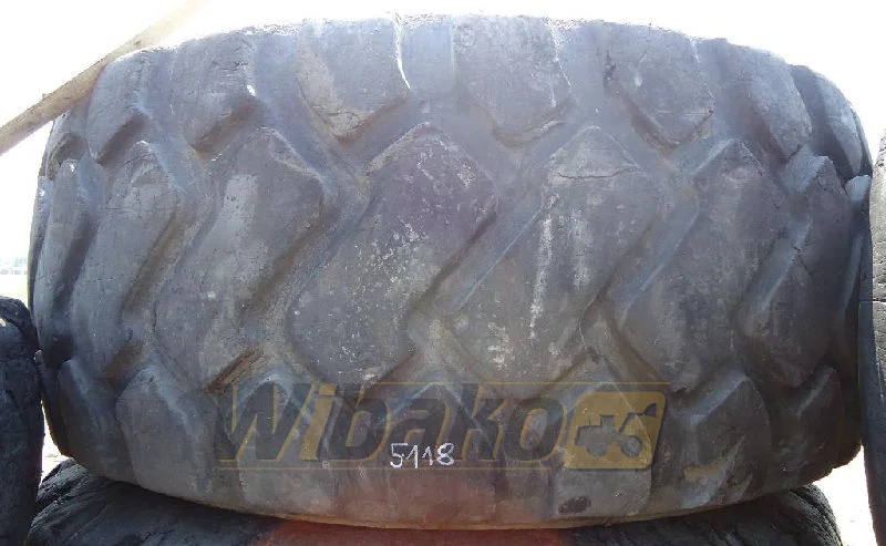 Wiellader 29.5/29 OPONA