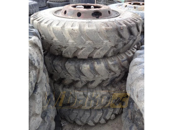 Wiellader  8.25/20 10/28/0