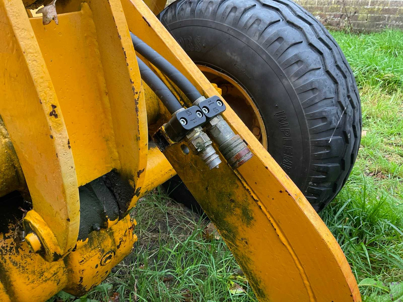 Wiellader AHLMANN AL6 SHOVEL (MARGIN)