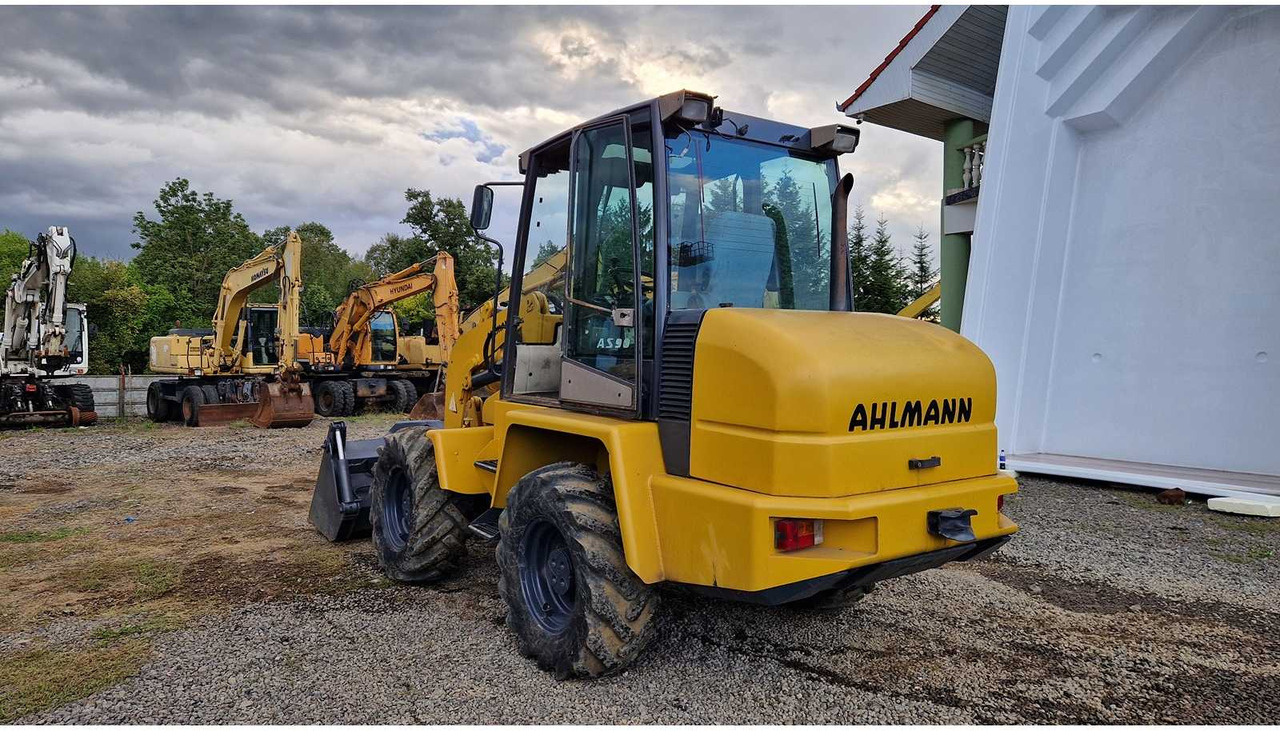 Wiellader AHLMANN - AS85 - SHOVEL - 2001