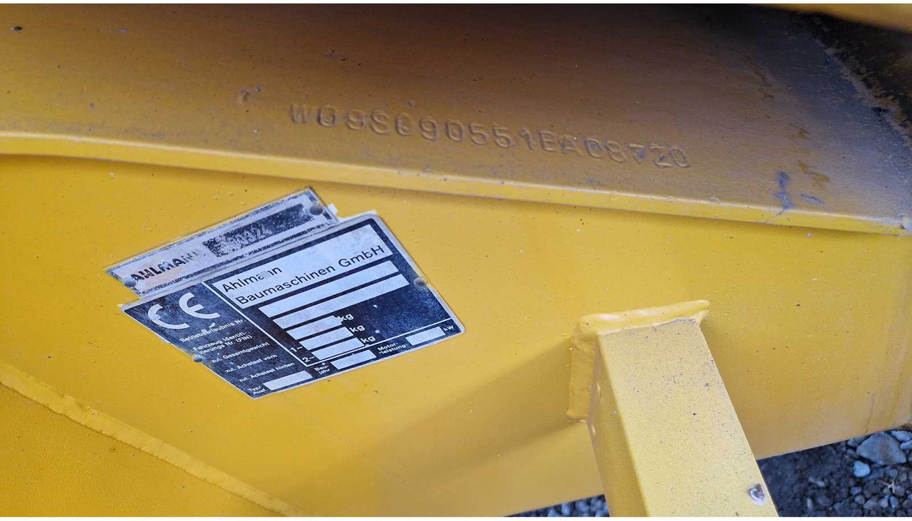 Wiellader AHLMANN - AS85 - SHOVEL - 2001