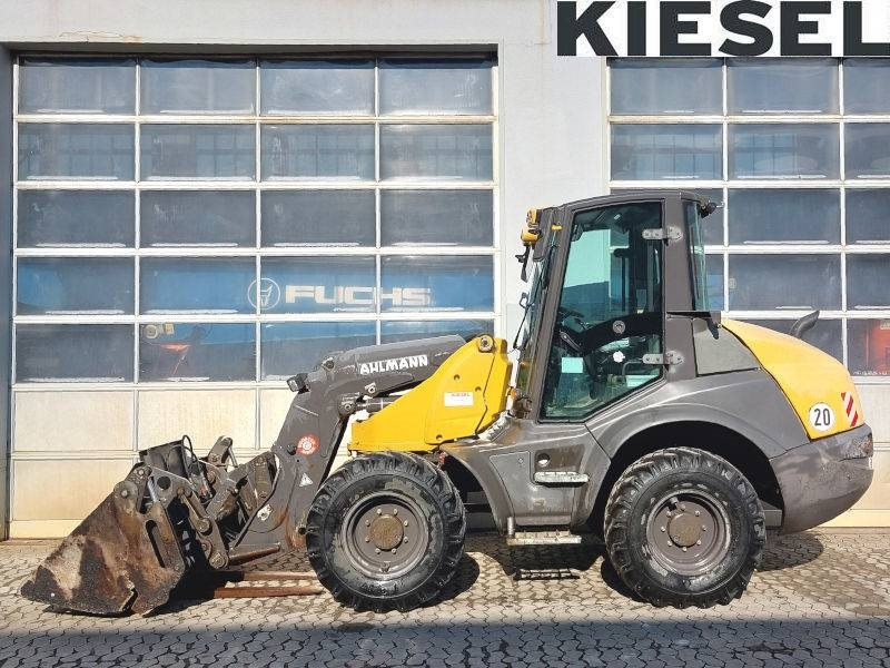 Wiellader Ahlmann AS 900