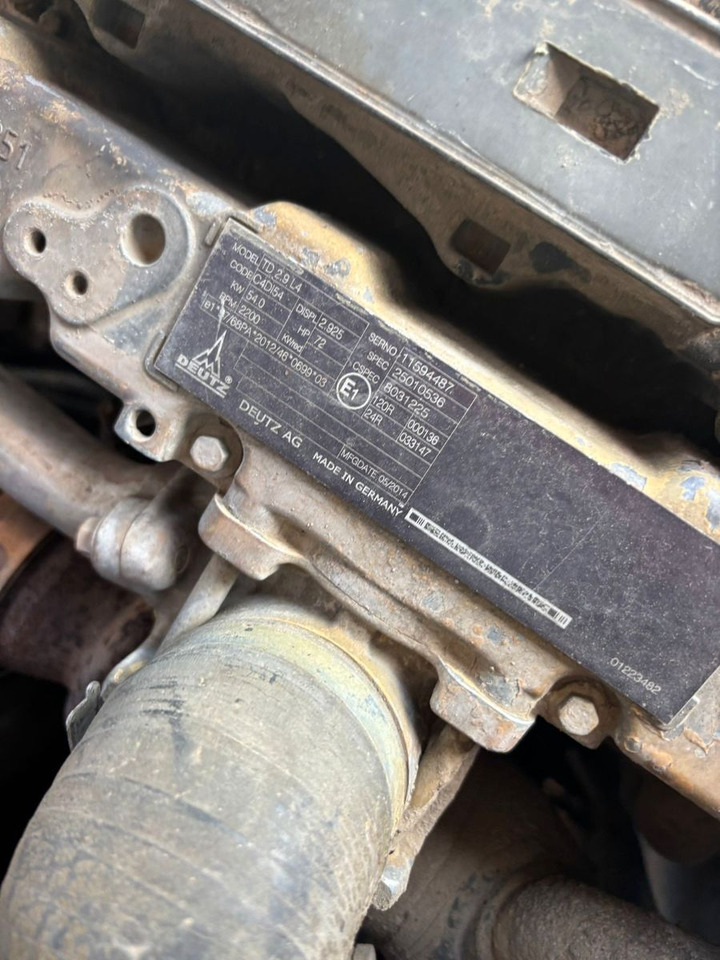 Wiellader Atlas 75e S. Schaufel, Gabel, Bürste.