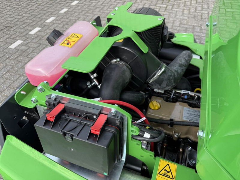 Wiellader Avant 635i TDS