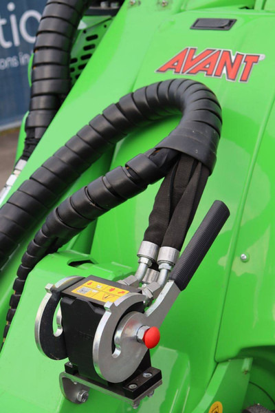 Wiellader Avant 735i TDL