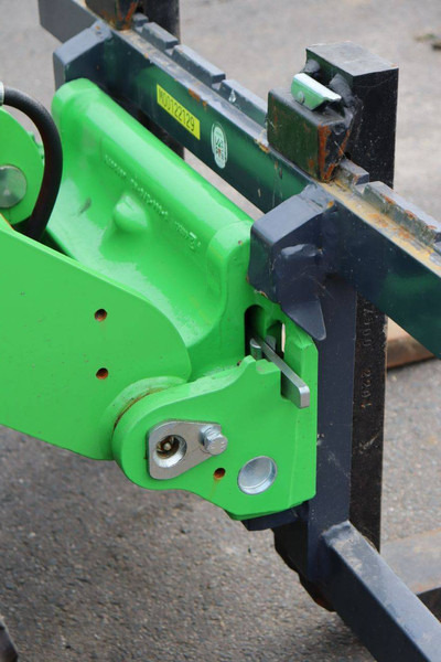 Wiellader Avant 735i TDL