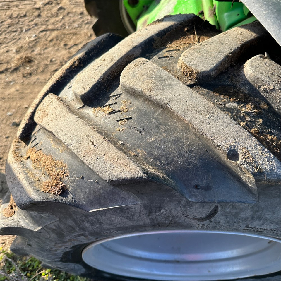 Wiellader Avant 860 i