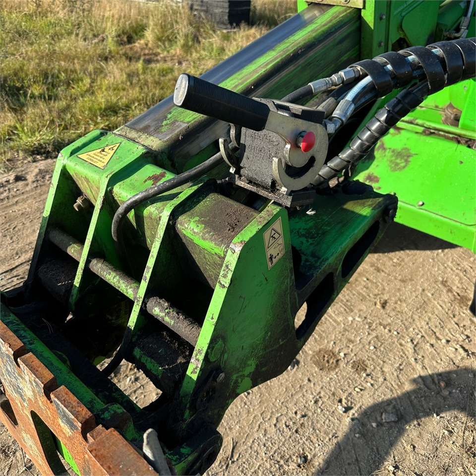 Wiellader Avant 860 i