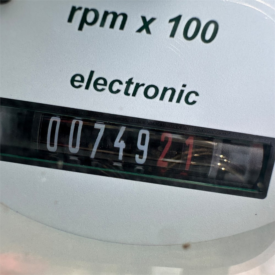 Wiellader Avant 860 i