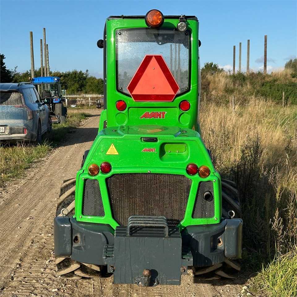 Wiellader Avant 860 i