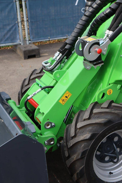 Wiellader Avant E 527 TDL