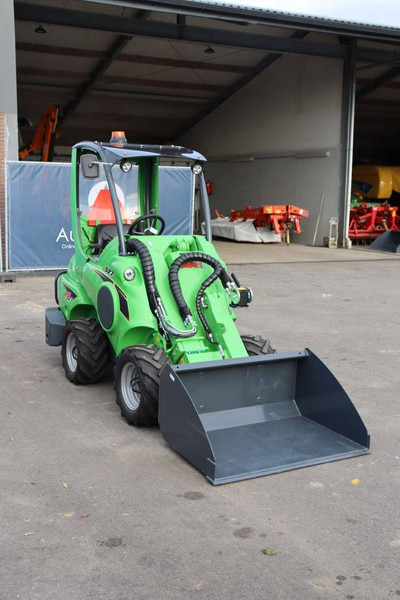 Wiellader Avant E 527 TDL