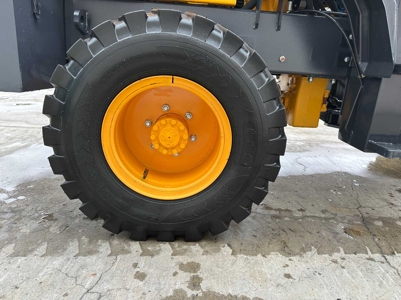 Wiellader BLANCHE - 2025 - TW36 - SHOVEL