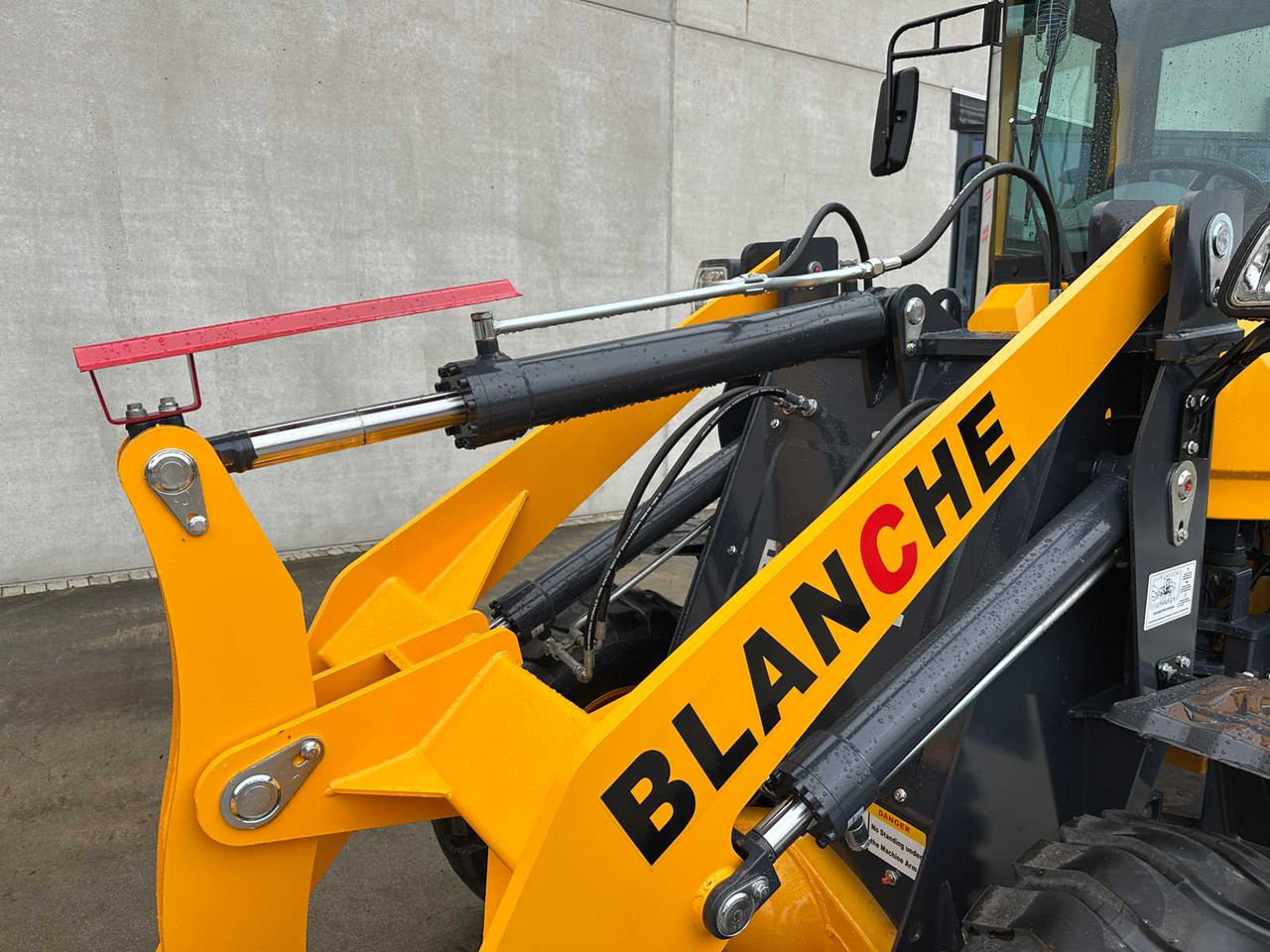 Wiellader BLANCHE - 2025 - TW36 - SHOVEL