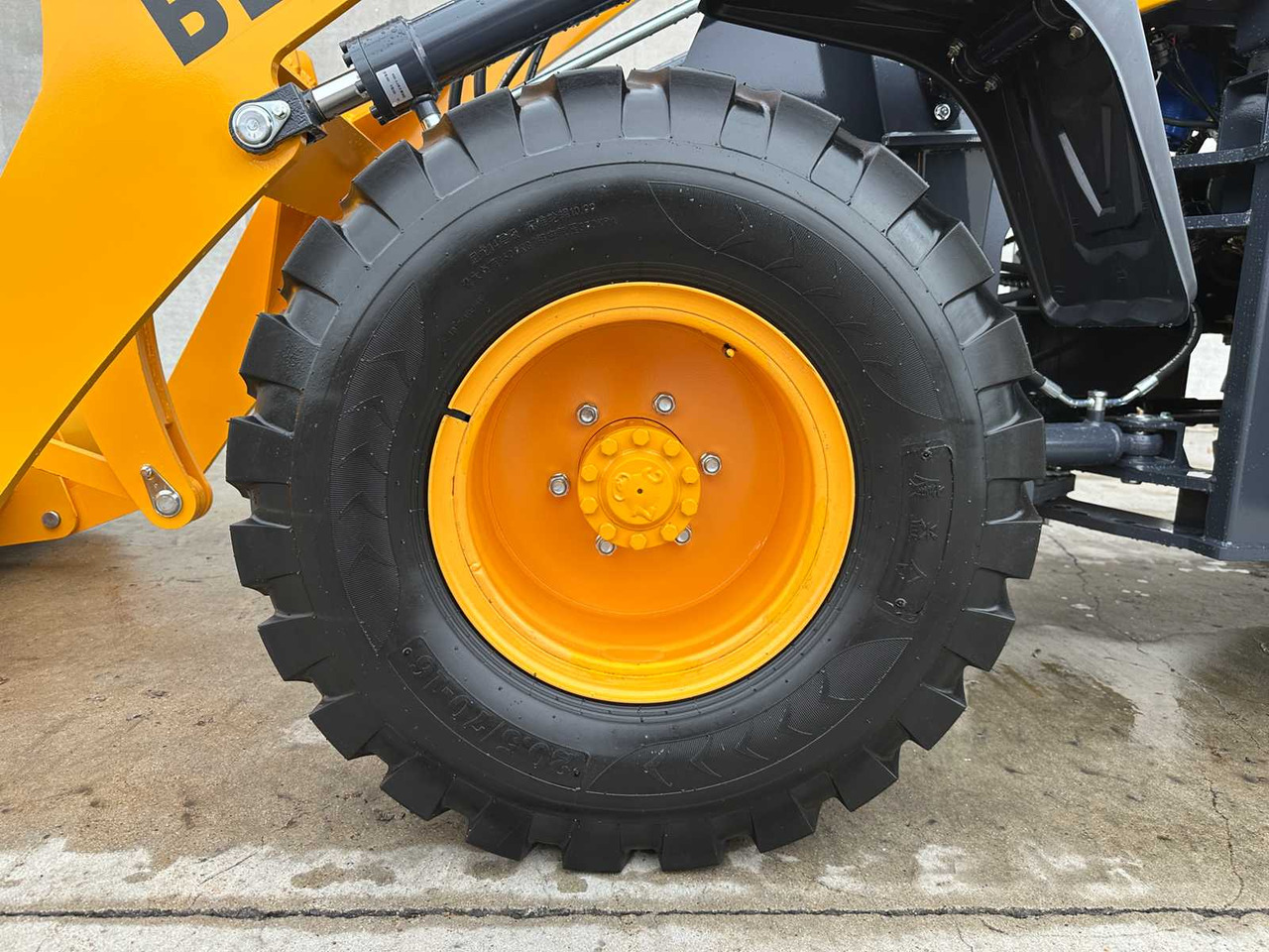 Wiellader BLANCHE - 2025 - TW36 - SHOVEL