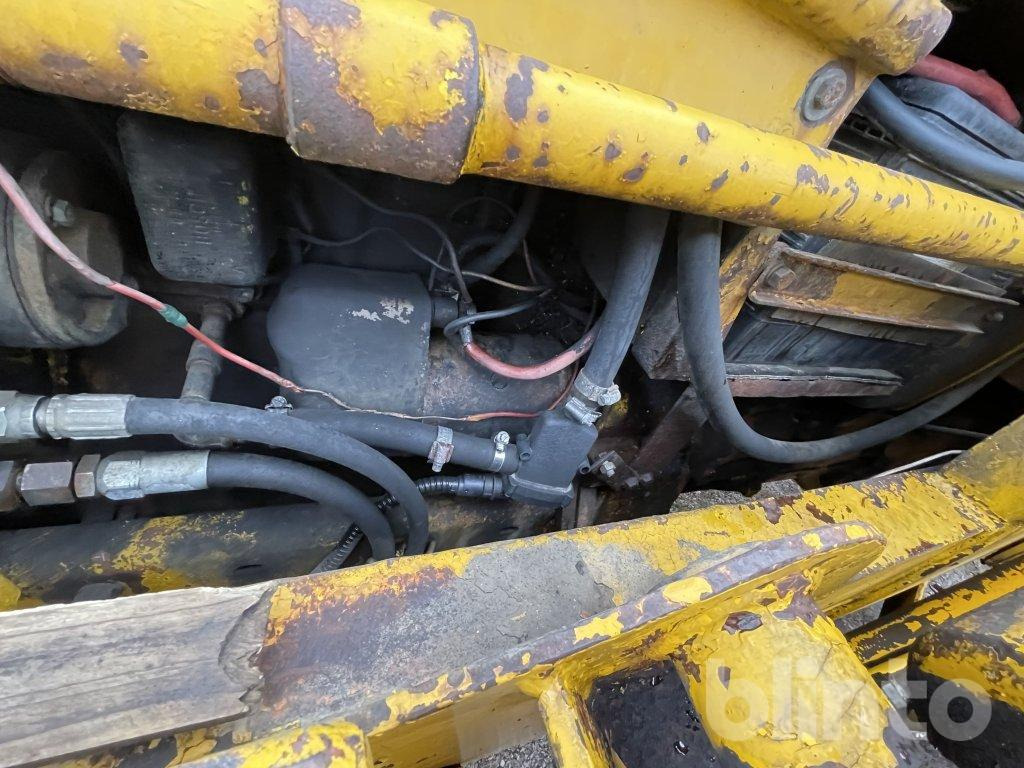 Wiellader BM H10 2053