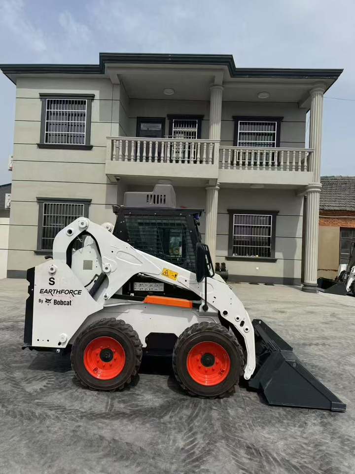 Wiellader BOBCAT S18
