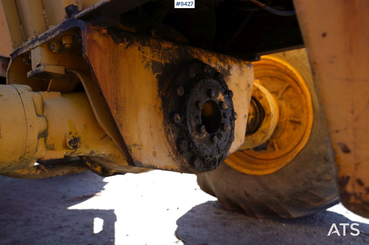 Wiellader Backhoe loader Volvo BM 840