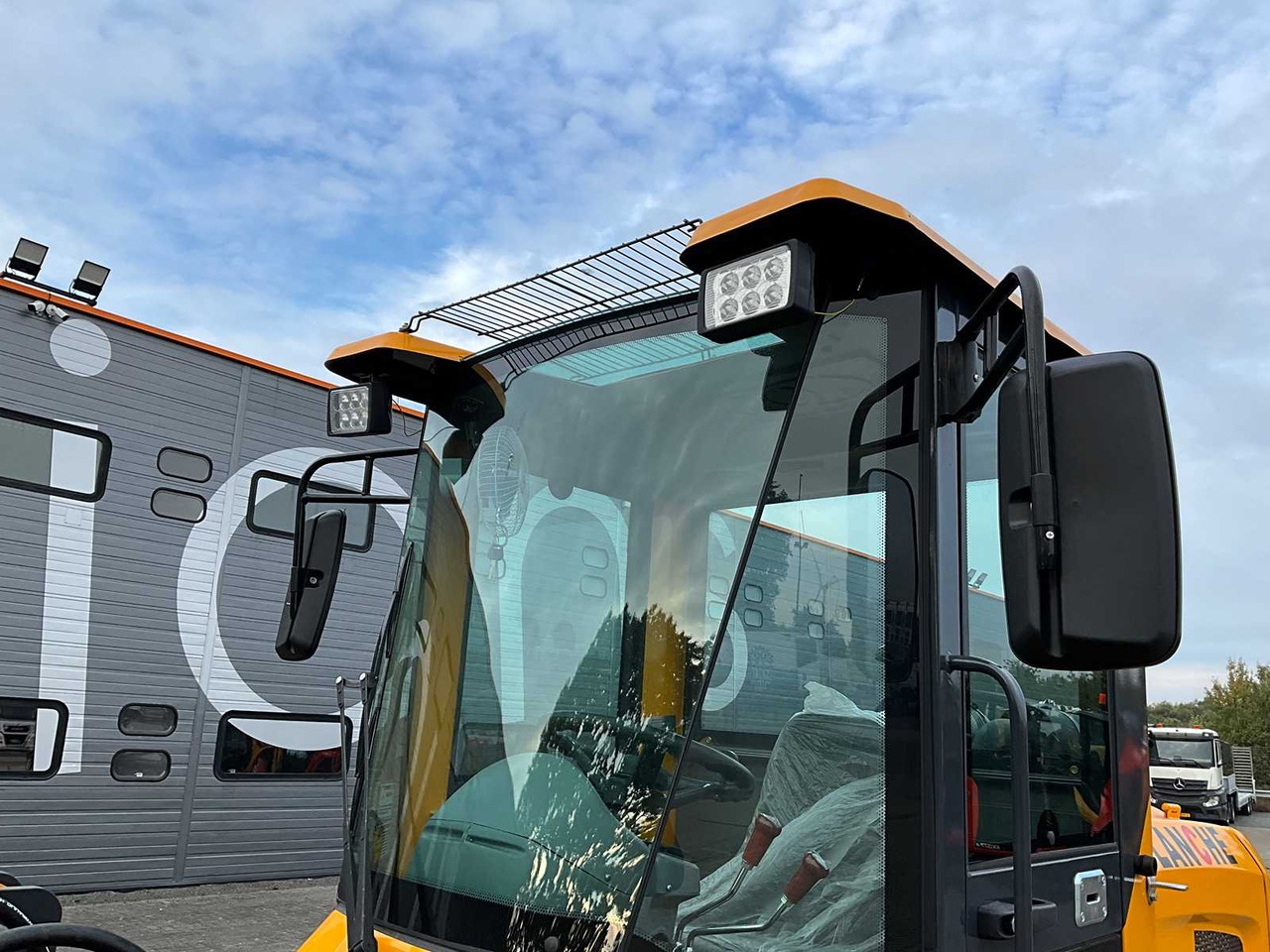 Wiellader Blanche TW36