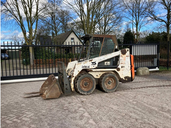 Wiellader Bobcat 553